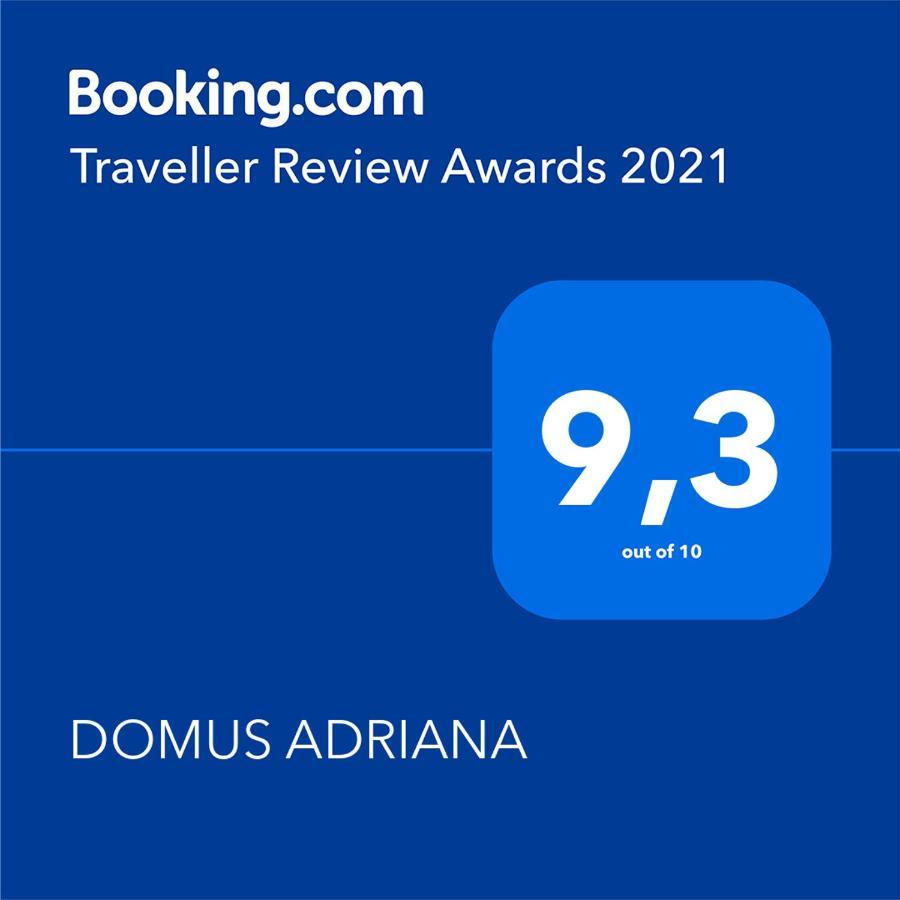 Appartement Domus Adriana à Naples Extérieur photo