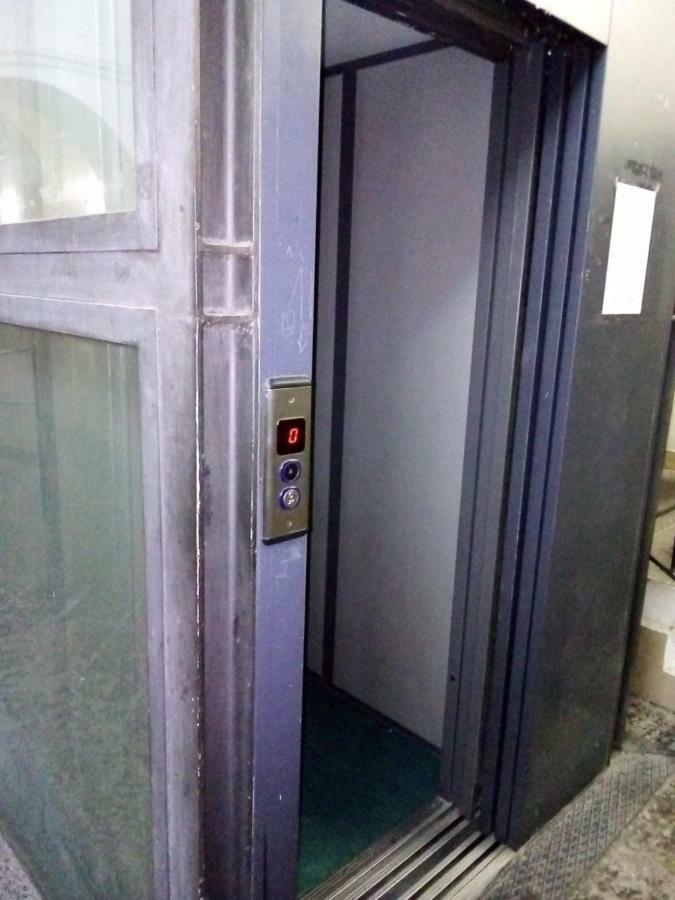Appartement Domus Adriana à Naples Extérieur photo