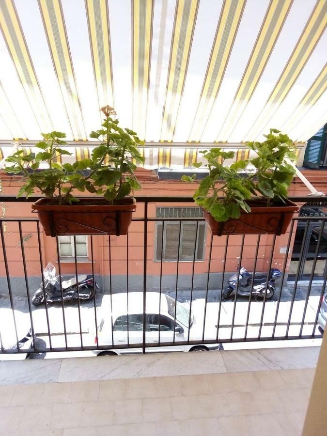 Appartement Domus Adriana à Naples Extérieur photo